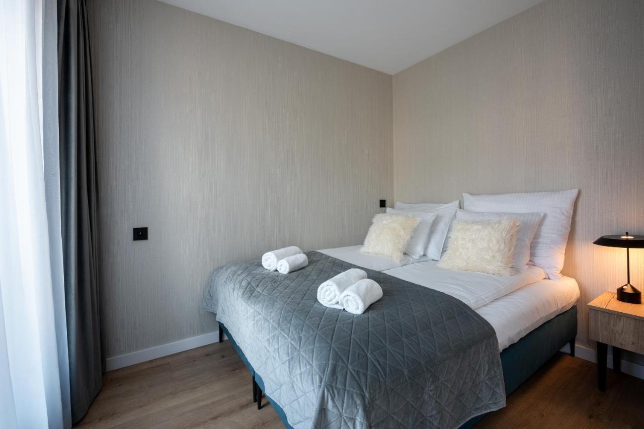 Inpoint Apartments G11 Near Old Town & Kazimierz District & Parking Option Cracovie Extérieur photo