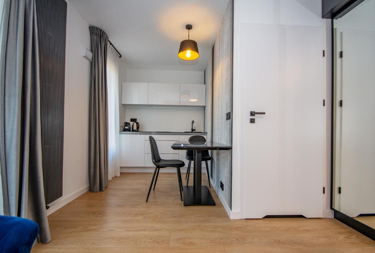 Inpoint Apartments G11 Near Old Town & Kazimierz District & Parking Option Cracovie Extérieur photo