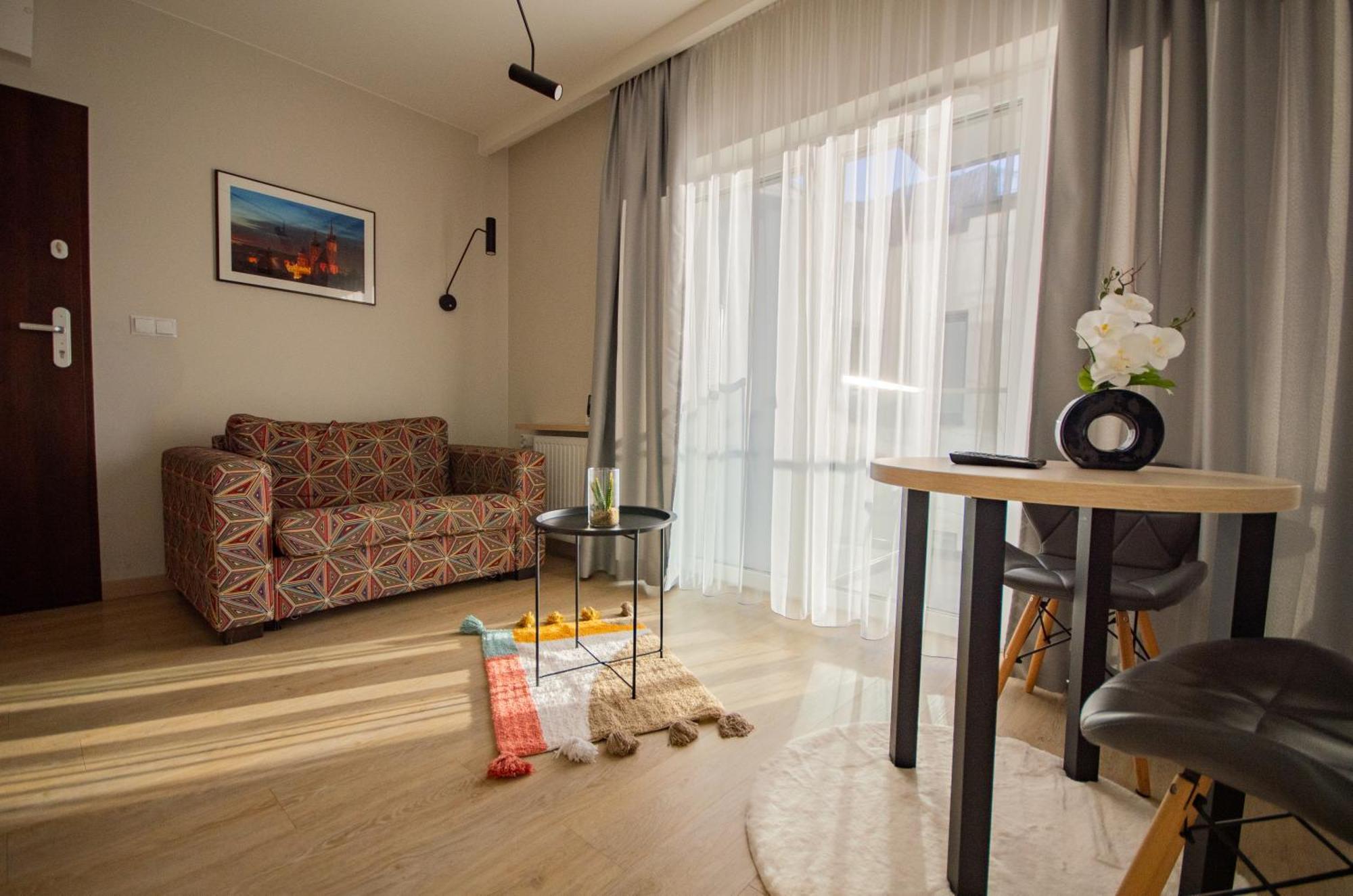 Inpoint Apartments G11 Near Old Town & Kazimierz District & Parking Option Cracovie Extérieur photo